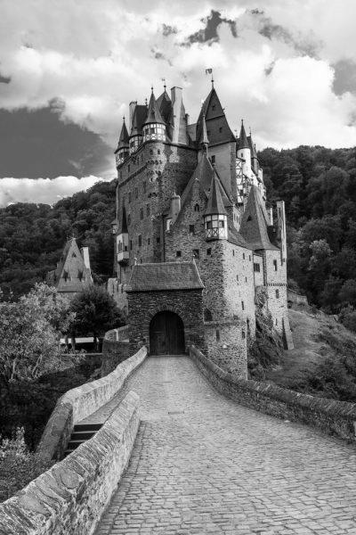 Ejemplos de castillos medievales image 1